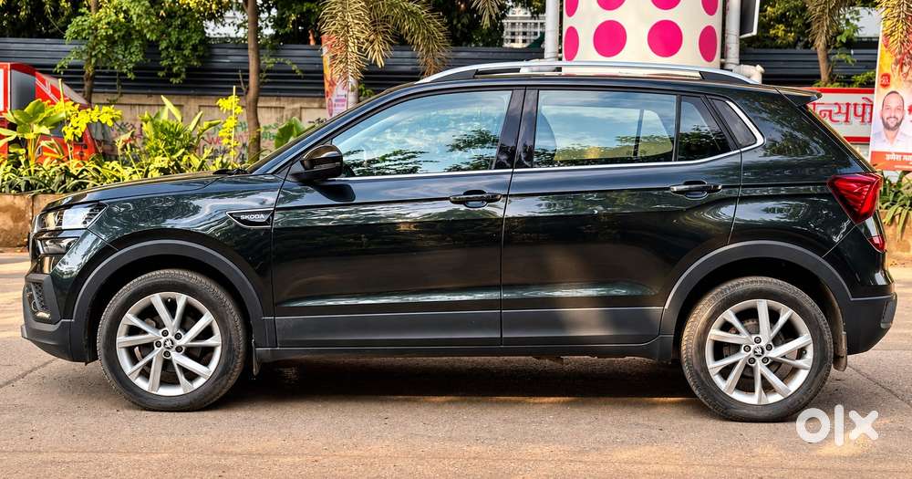 Skoda Kushaq 1.0 Tsi Style At (6 Airbags), 2023, Petrol