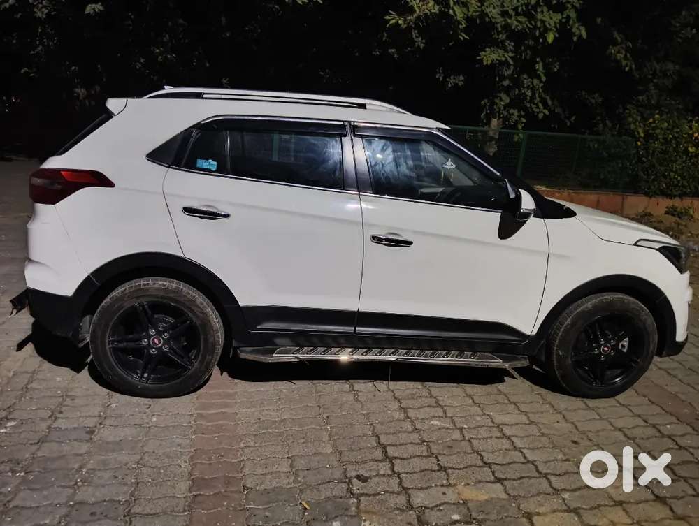 Hyundai Creta 2017 Petrol Sx Plus Top Model 75000 Km Driven