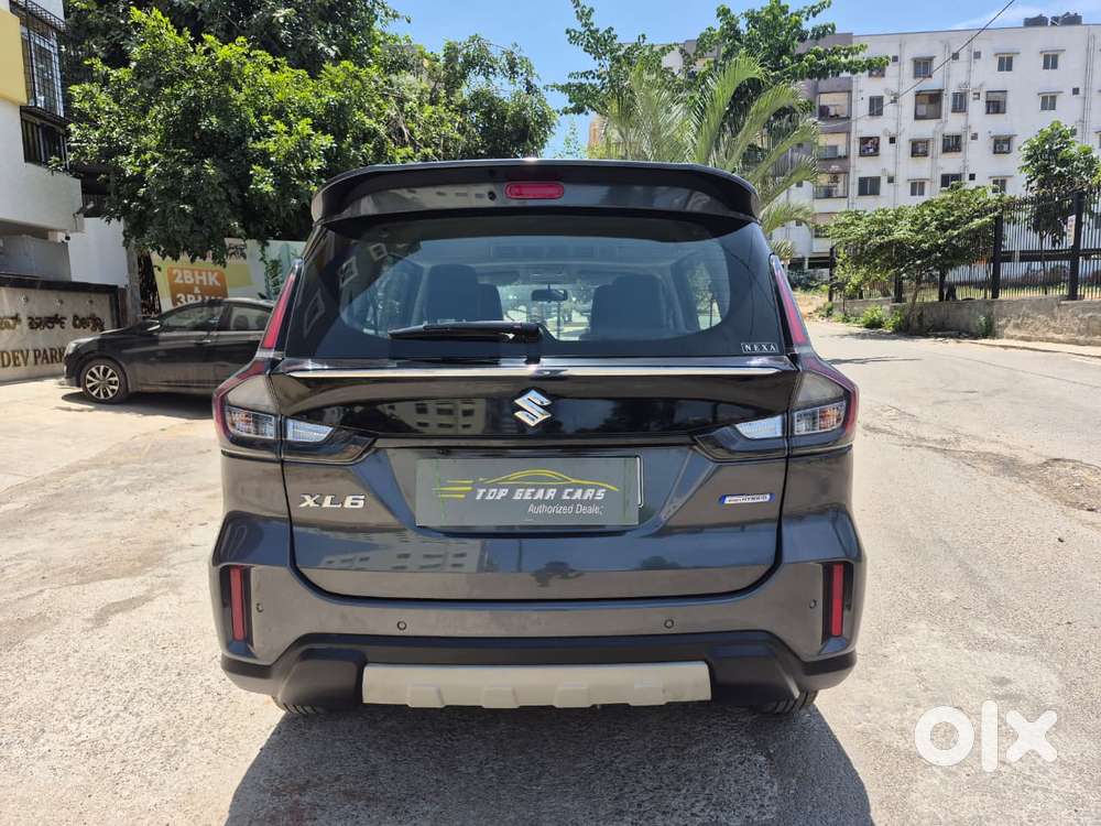 Maruti Suzuki Xl6 1.5 Alpha At, 2022, Petrol