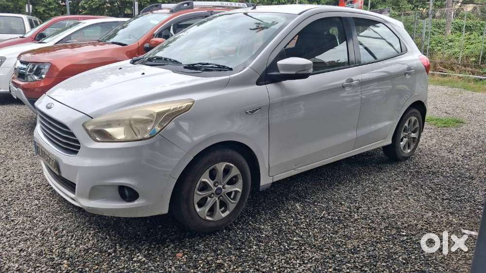 Ford Figo Petrol Titanium, 2016, Petrol