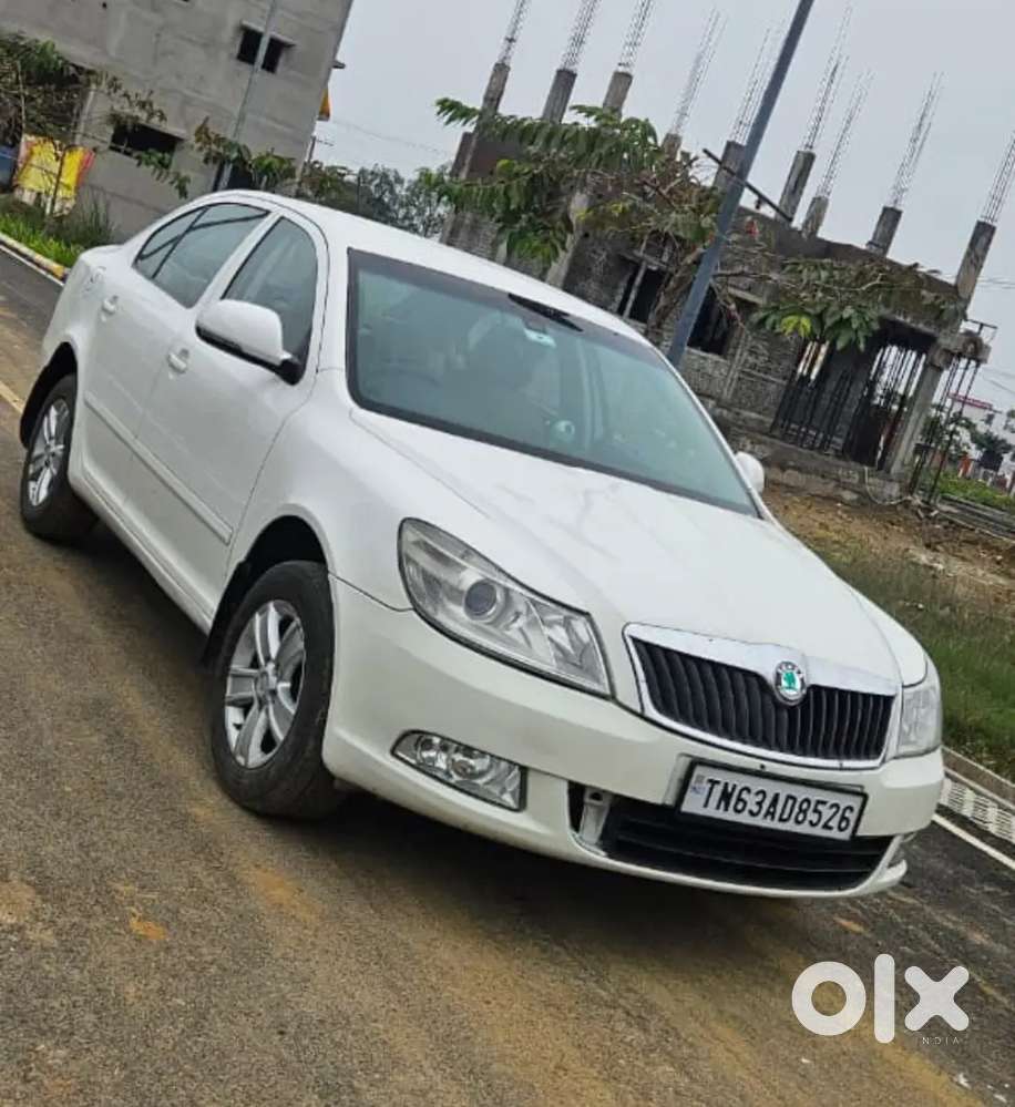 Skoda Laura 2013 Diesel 93000 Km Driven