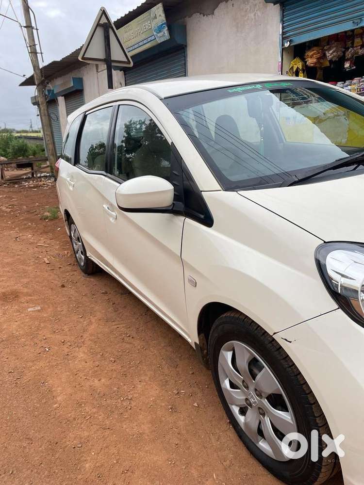 Honda Mobilio Diesel 2015