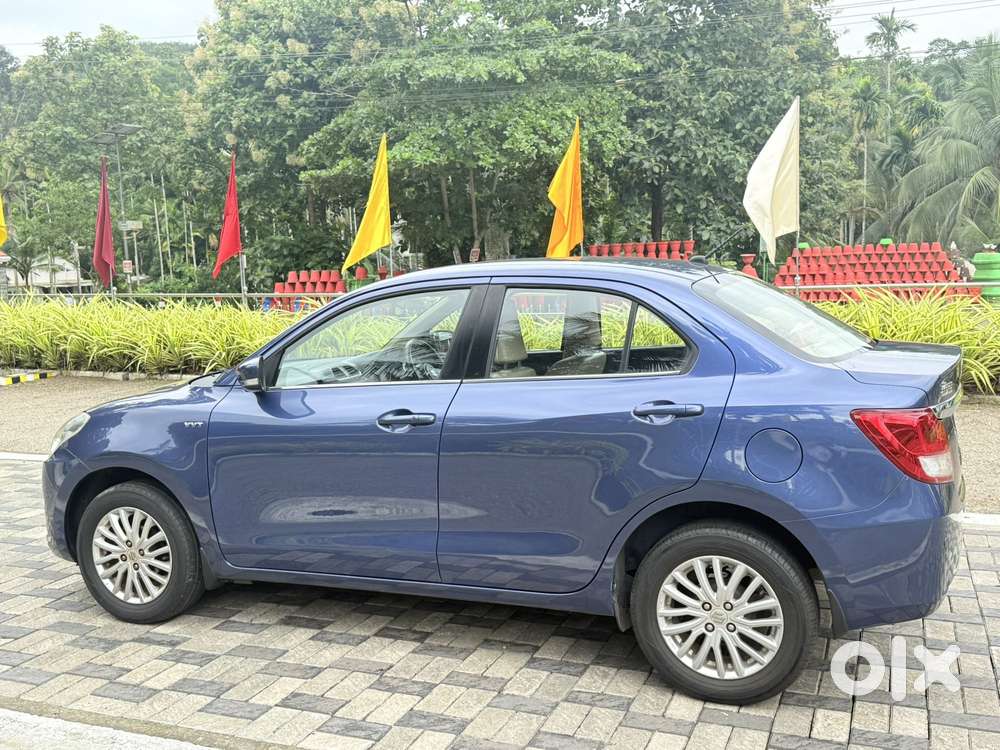 Maruti Suzuki Swift Dzire Zxi + Mt, 2017, Petrol