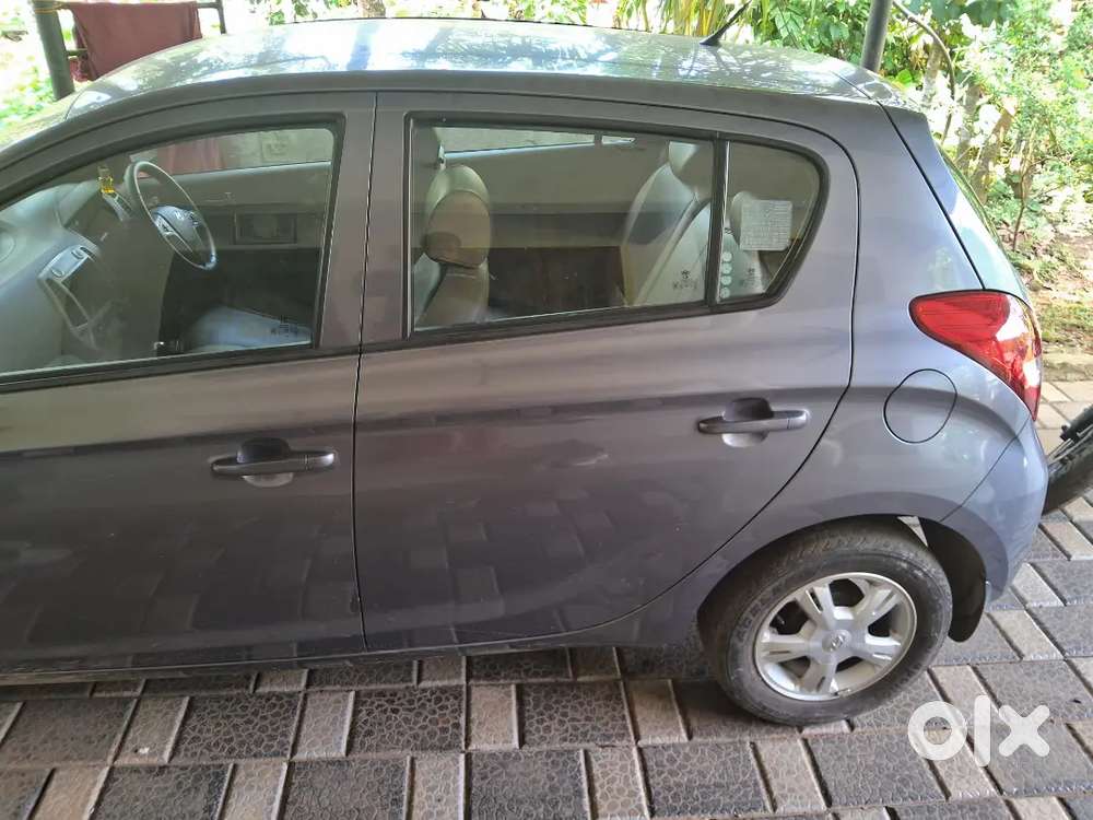 Hyundai I20 Sportz Petrol 2010