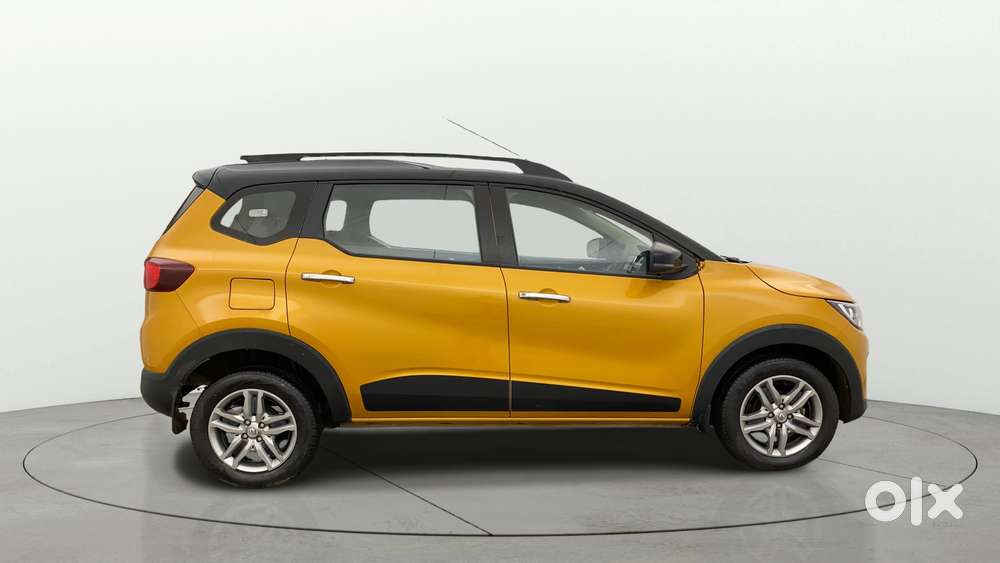 Renault Triber Rxz Easy-r Amt, 2023, Petrol