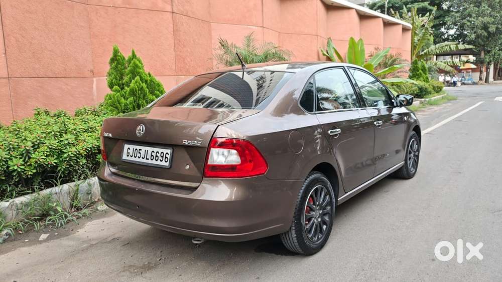 Skoda Rapid Diesel 2015