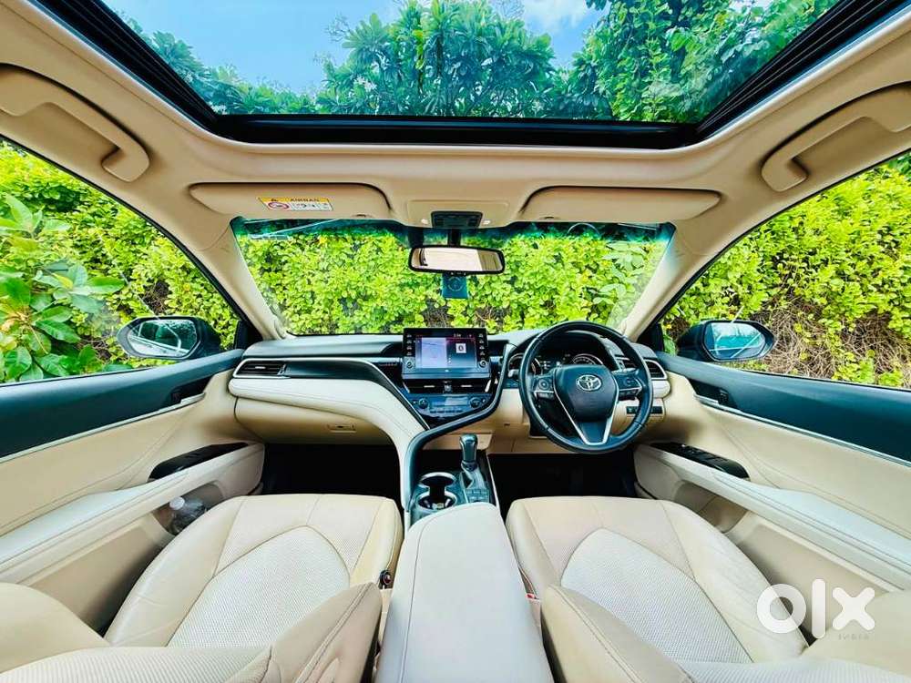 Toyota Camry Hybrid, 2024, Petrol