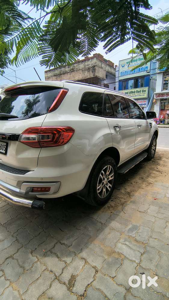 Ford Endeavour 2.2 Titanium At 4x2 Sunroof, 2018, Diesel