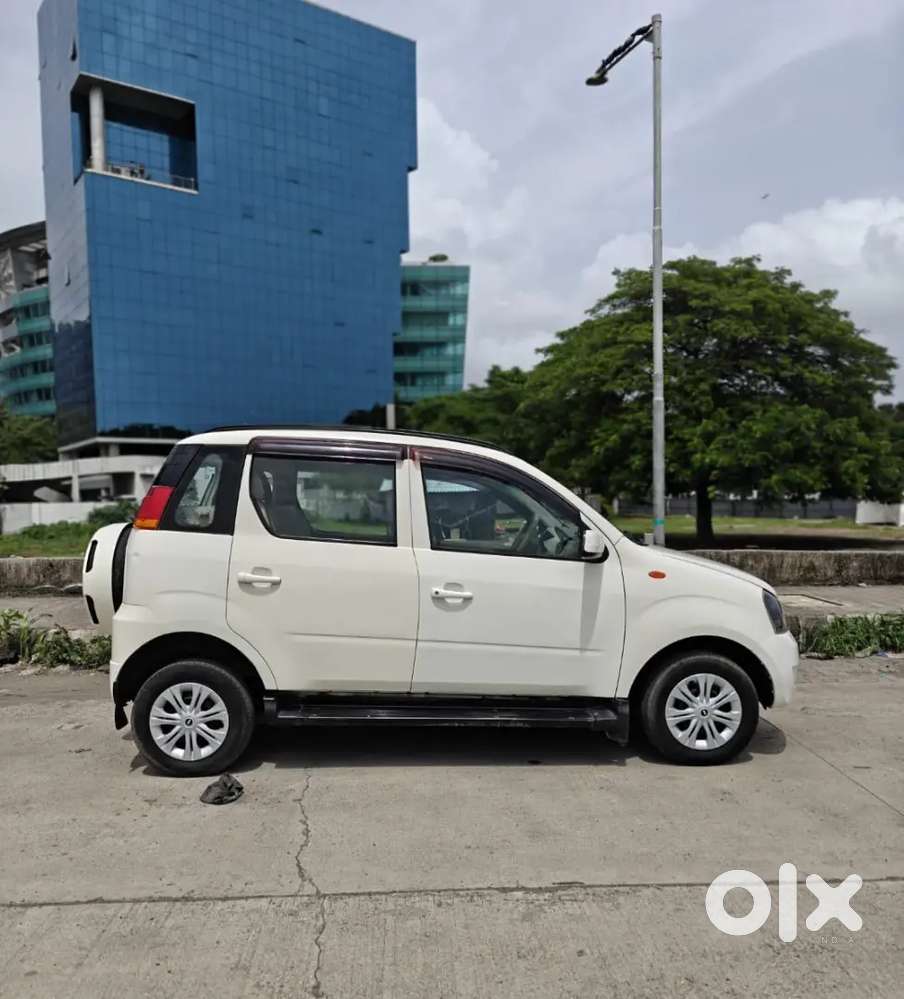 Mahindra Quanto 2013 Diesel 90698 Km Driven