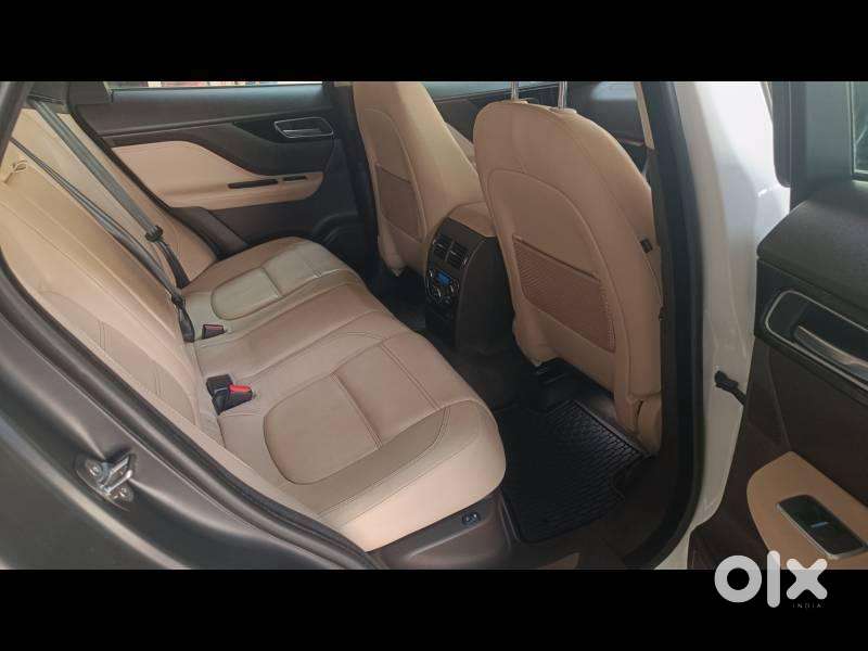 Jaguar F-pace Prestige 2.0 Petrol, 2021, Petrol