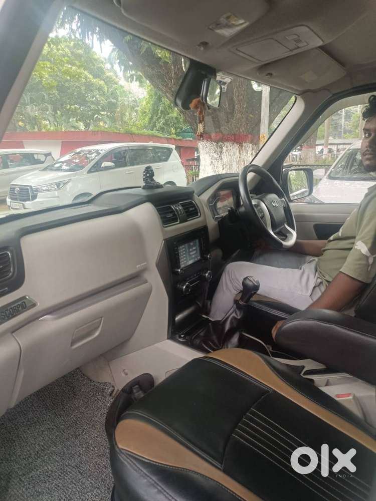 Mahindra Scorpio 2018 Diesel 87724 Km Driven