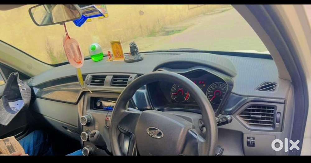 Mahindra Suv Petrol 2018