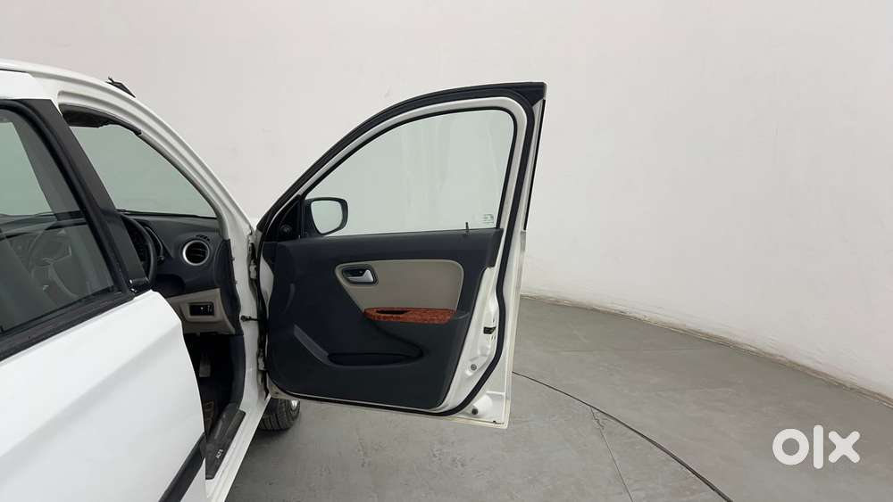 Maruti Suzuki Alto K10 1.0 Vxi Amt, 2015, Petrol