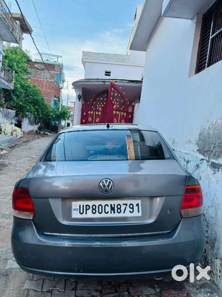 Volkswagen Vento1.6 Petrol 2013