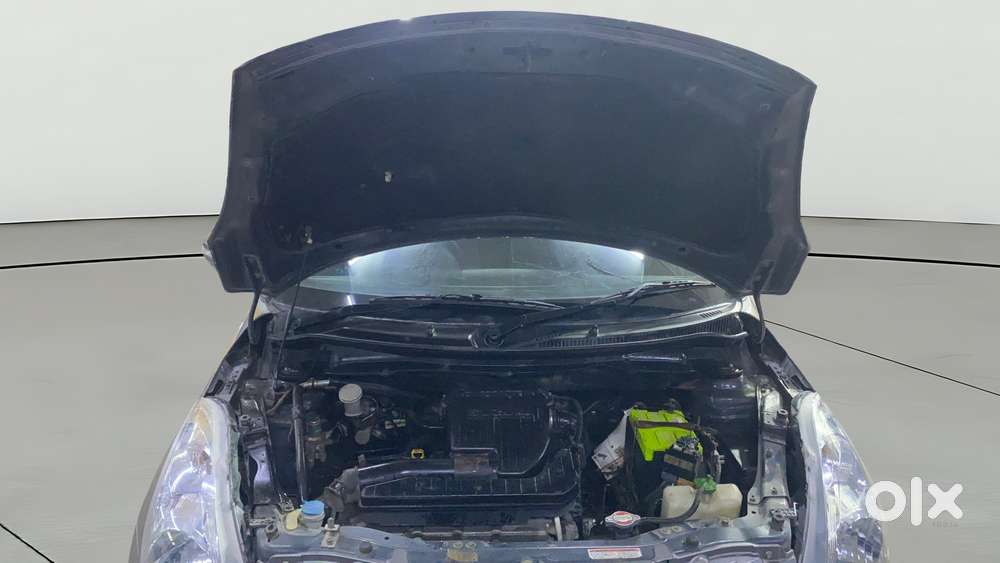 Maruti Suzuki Swift 2011-2014 Vxi, 2013, Petrol