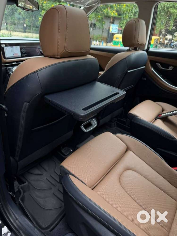 Hyundai Alcazar Signature 1.5 Petrol Dct 6str, 2025, Petrol
