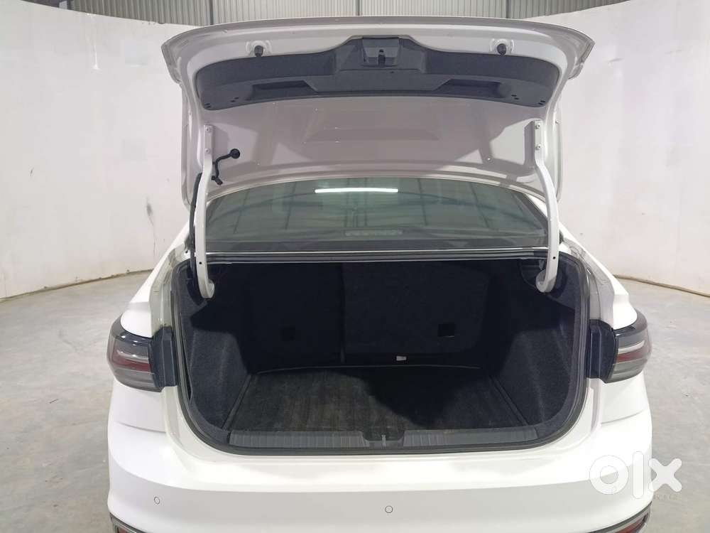 Volkswagen Virtus Highline Plus 1.0 Tsi At, 2022, Petrol