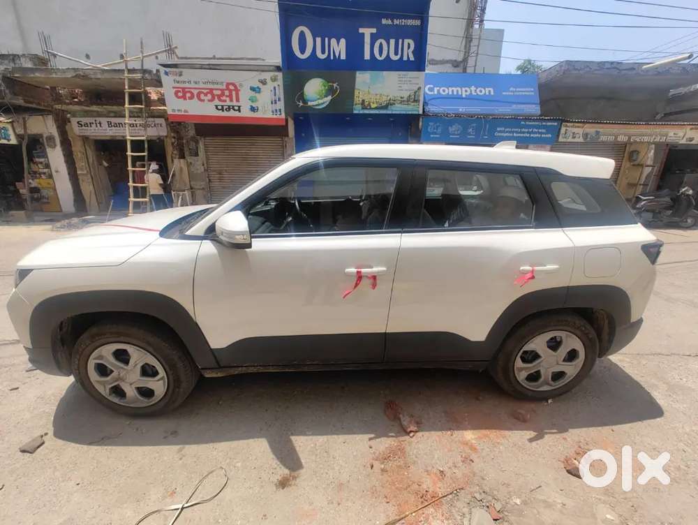 Maruti Brezza Lxi 2026