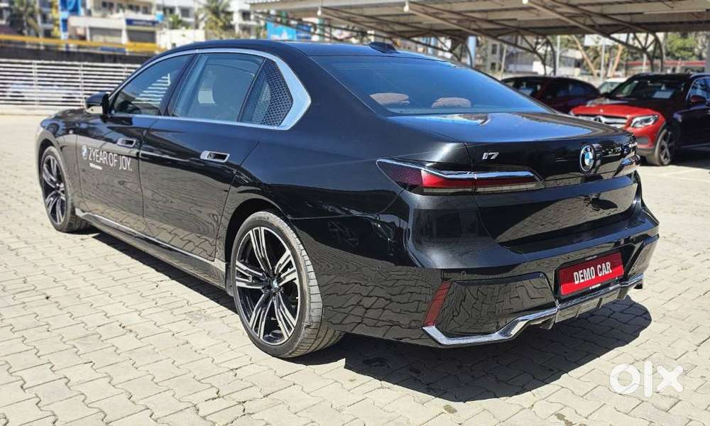 Bmw I7 Xdrive60, 2024, Electric