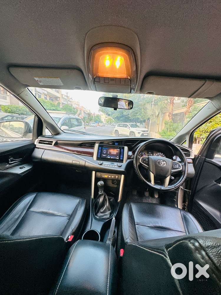 Toyota Innova Crysta 2.4 Z 7 Str, 2016, Diesel