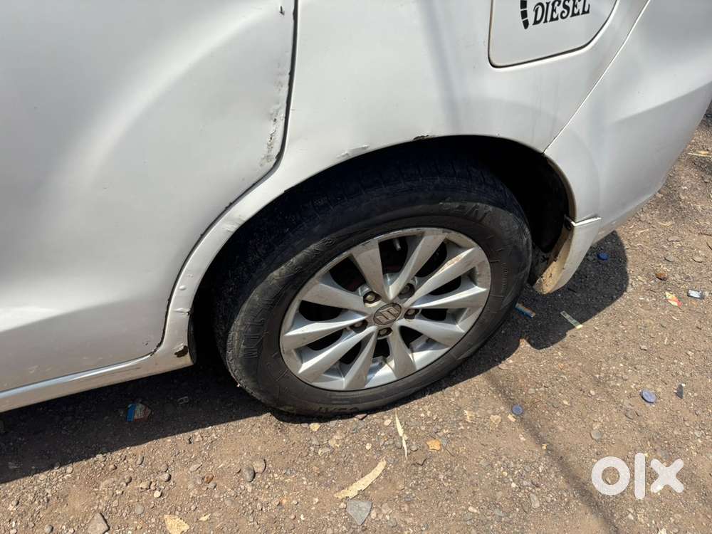 Maruti Suzuki Ertiga Zdi 2015