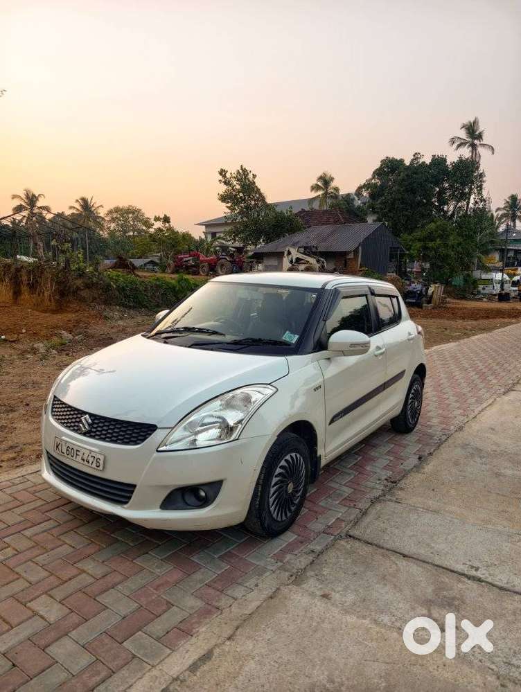 Maruti Suzuki Swift, 2013, Petrol