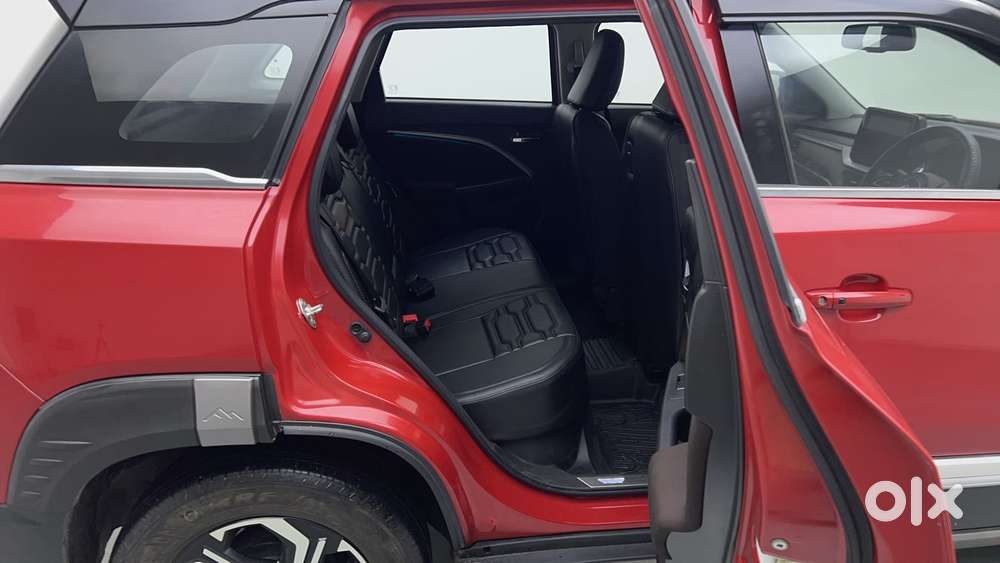 Maruti Suzuki Vitara Brezza 1.5 Zxi Plus At Dual Tone, 2024, Petrol