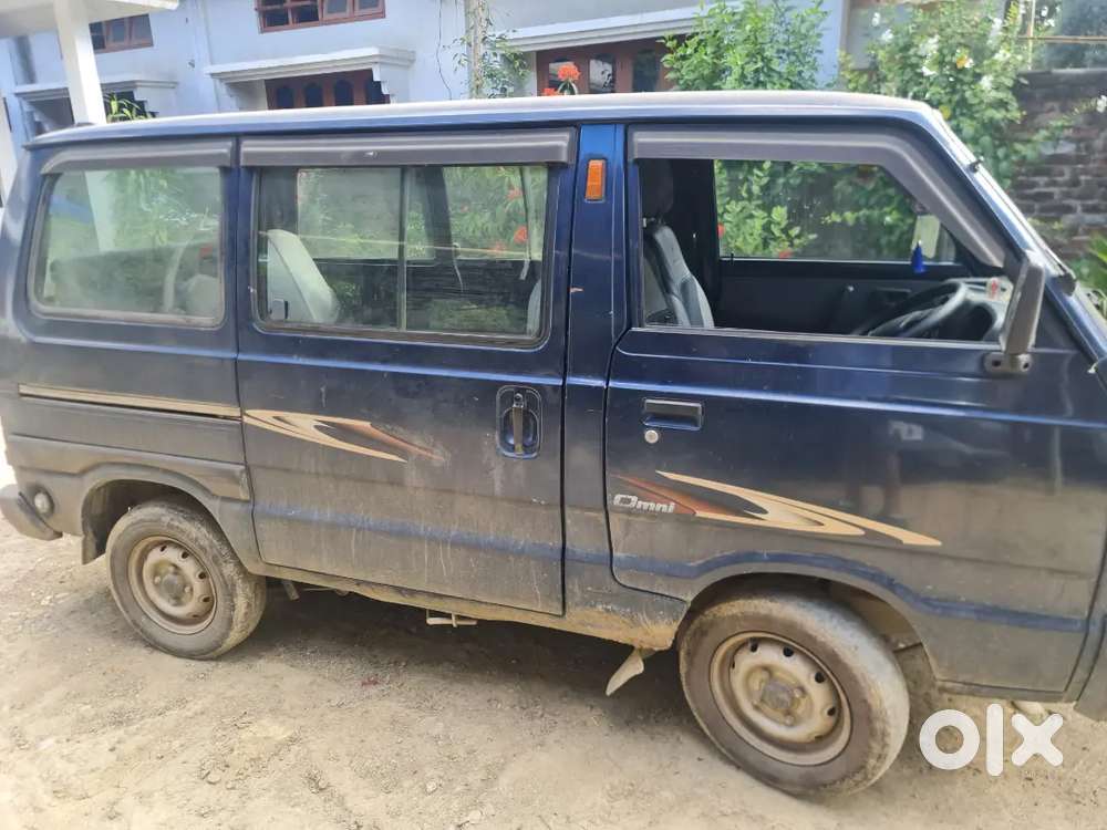 Maruti Suzuki Omni 2017 Petrol Car Tip Top