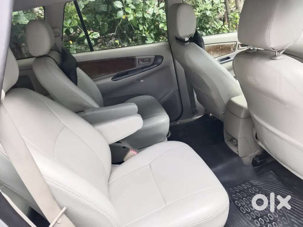 Toyota Innova Very Good Condition Single Used 0 Memtenance