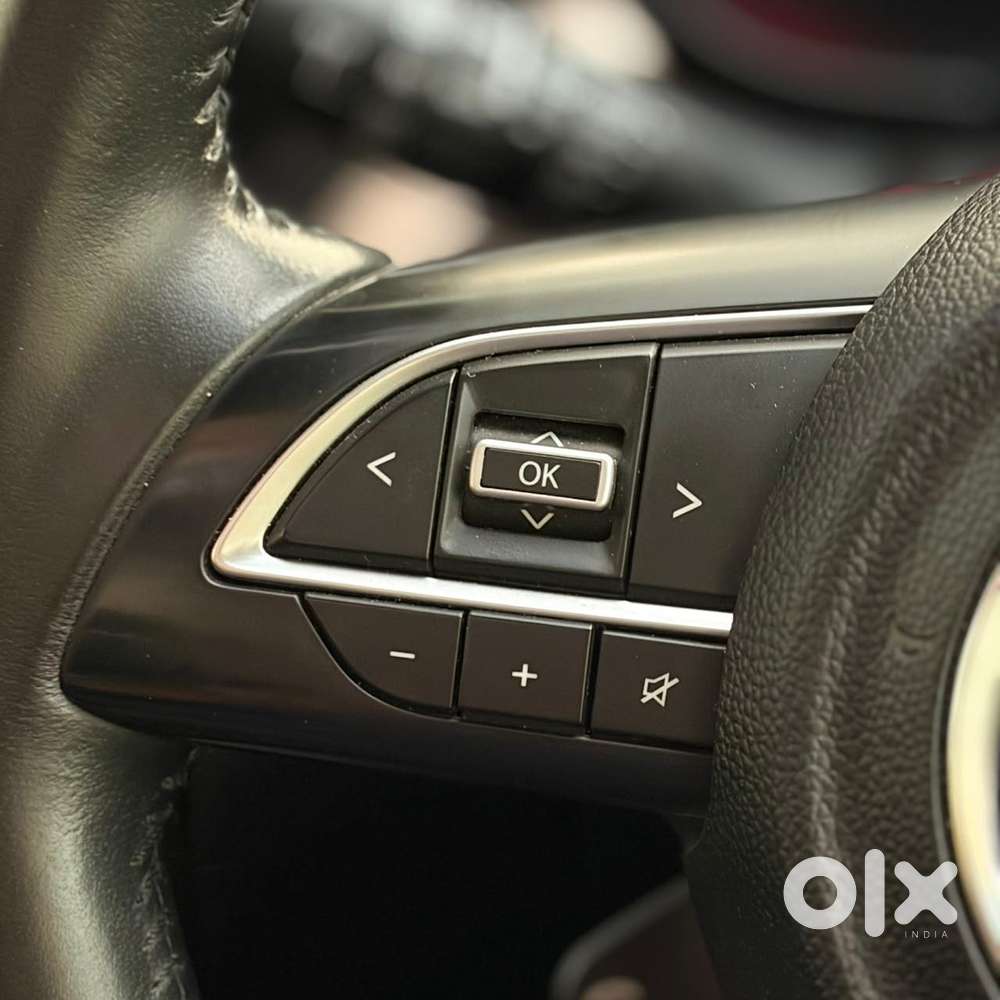 Maruti Suzuki Grand Vitara 1.5 Alpha Plus Dual Tone Intelligent Hybr..