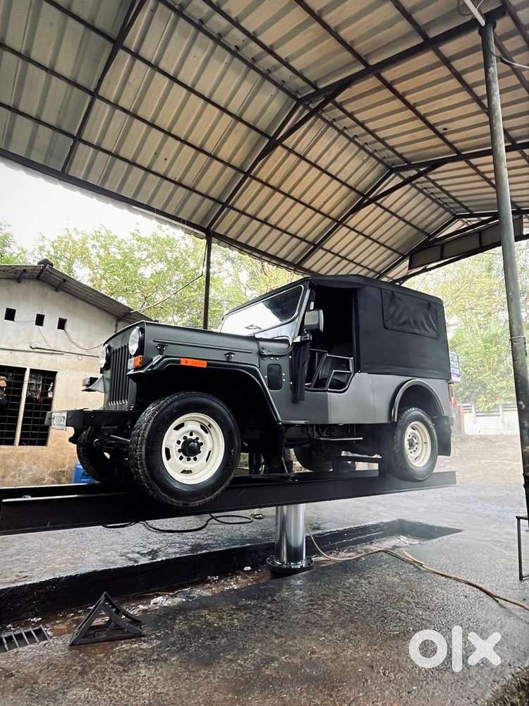 Mahindra Jeep 1995 2wd