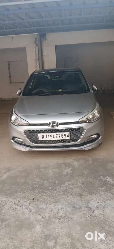 Hyundai I20 Sportz Model