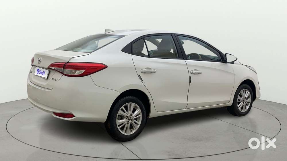 Toyota Yaris V, 2018, Petrol