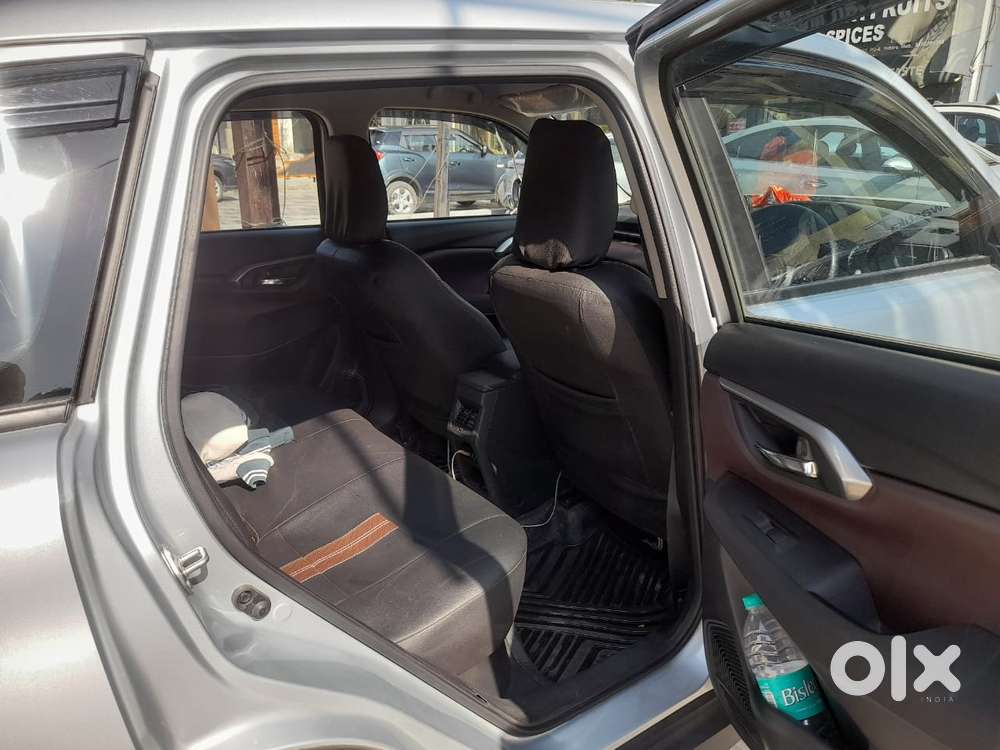 Maruti Suzuki Grand Vitara 1.5 Delta Smart Hybrid, 2024, Petrol