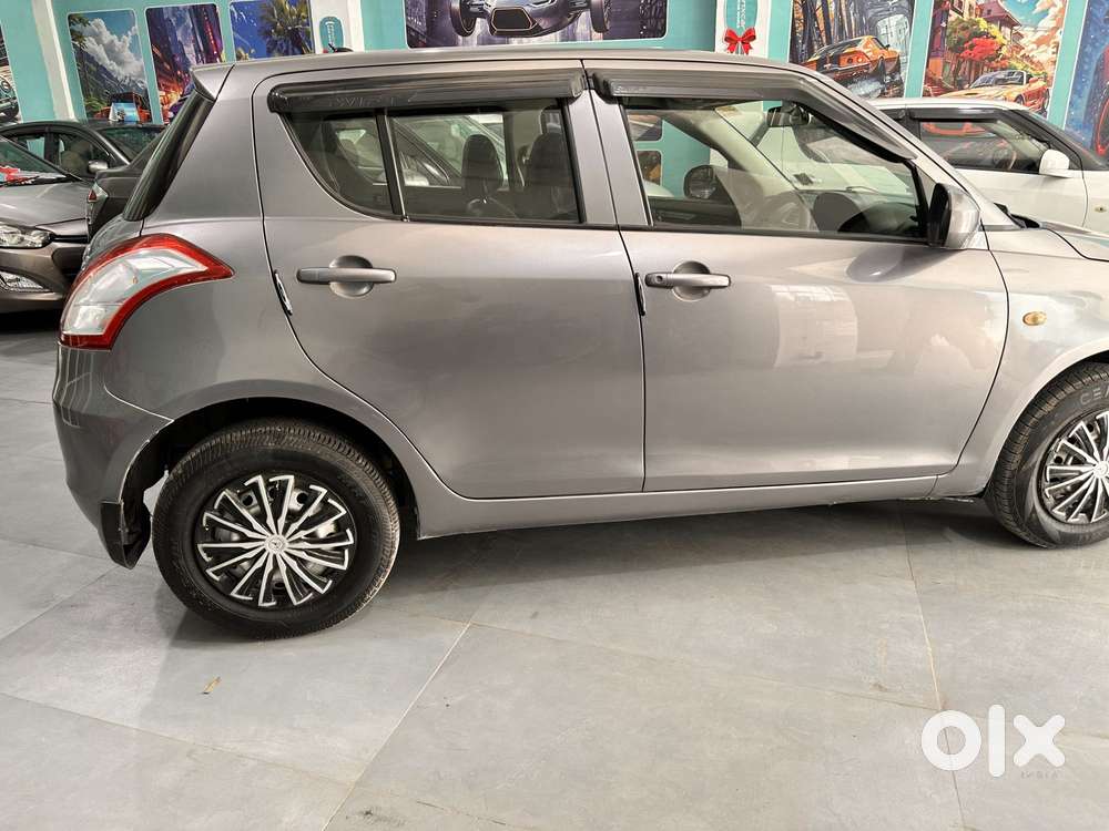 Maruti Suzuki Swift 1.2 Lxi (o), 2013, Petrol