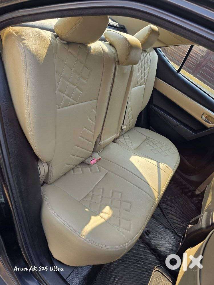 Toyota Corolla Altis 2010-2013 Gl, 2015, Petrol