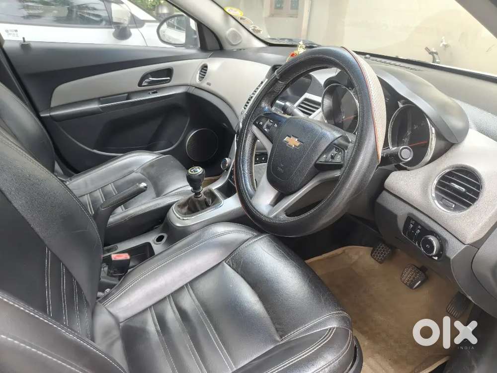 Chevrolet Cruze Ltz 2012 Car