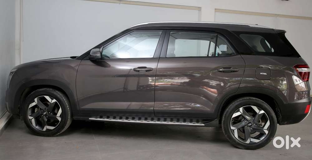 Hyundai Alcazar 2.0 Signature (o) Petrol At 6 Str, 2021, Petrol