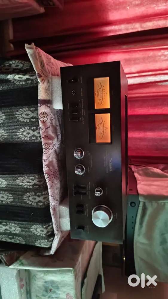 Technics integrated stereo amplifier