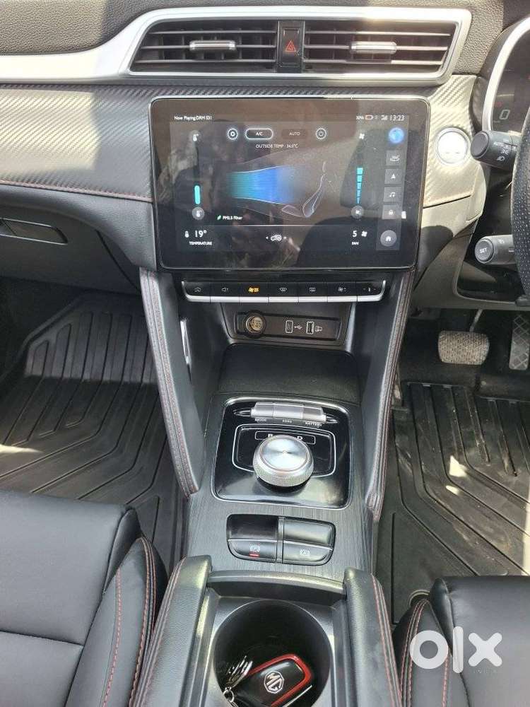 Mg Zs Ev, 2023, Electric