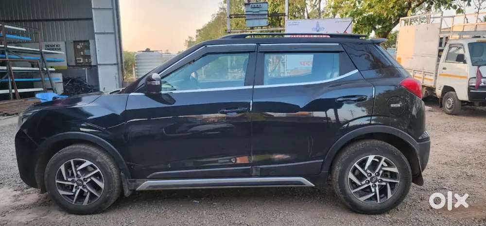 Mahindra Xuv300 2022 Diesel Well Maintained