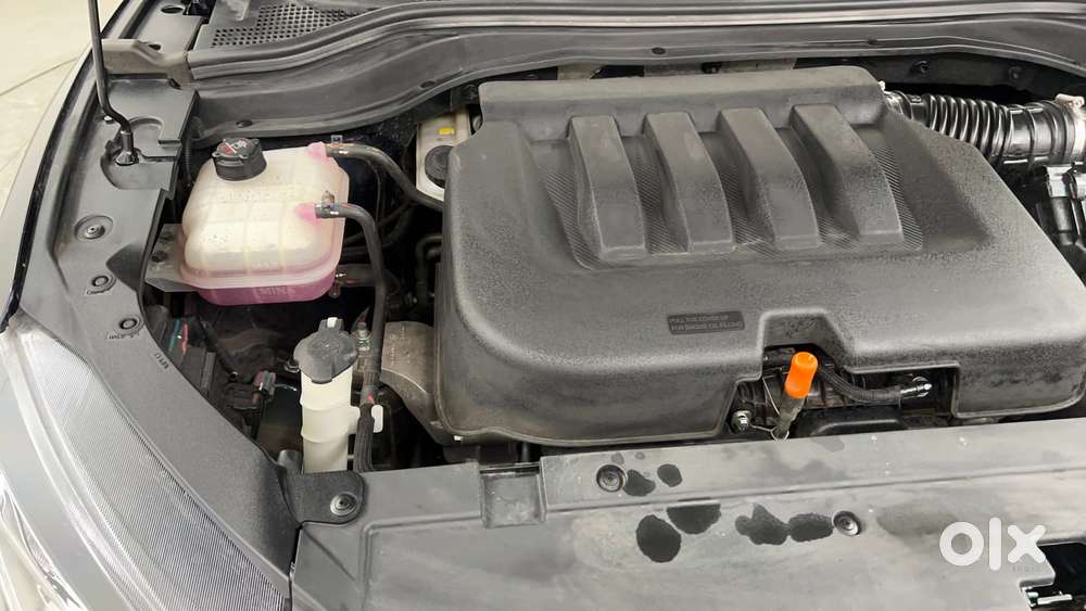 Mahindra Xuv700 2.0 Ax 7 Petrol At Luxury Pack Str, 2022, Petrol