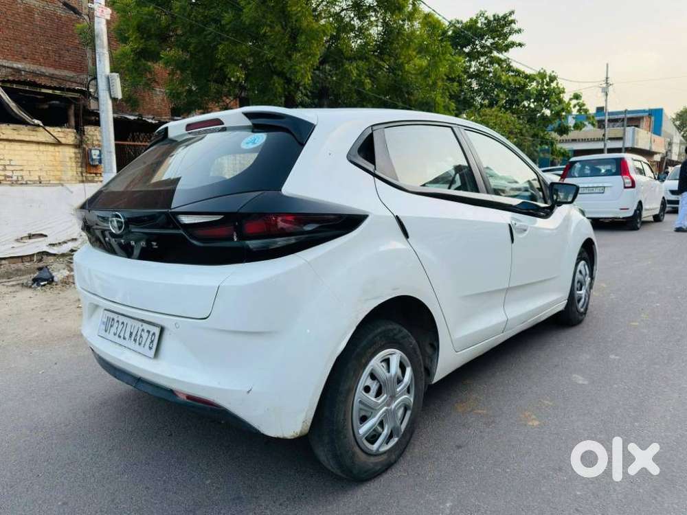 Tata Altroz Xe Petrol, 2021, Petrol