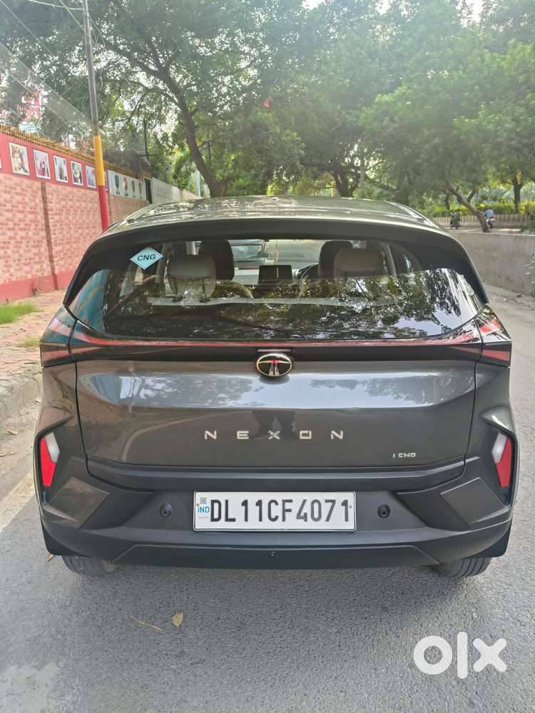 Tata Nexon Fearless Plus (ps) 1.2 Icng 6mt Red Dark Edition, 2025, C..