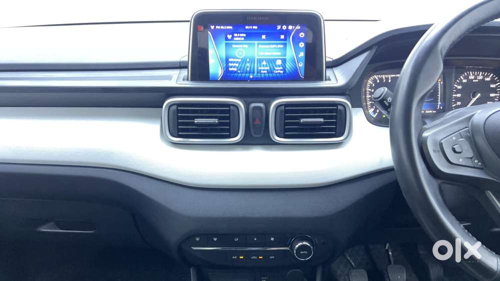 Tata Punch 1.2 Revotron Creative Dual Tone, 2021, Petrol