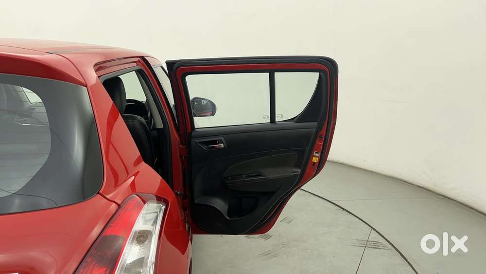 Maruti Suzuki Swift 1.3 Zxi, 2015, Petrol
