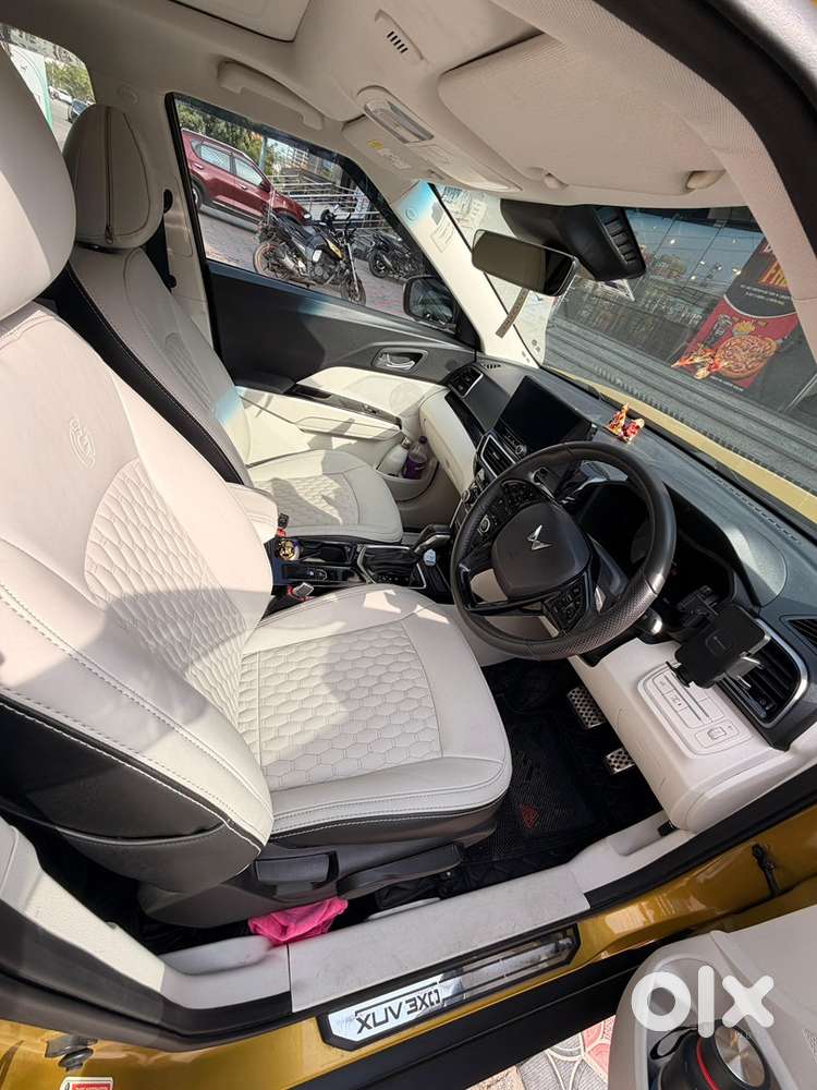 Mahindra Xuv 3xo Petrol Auto 2024
