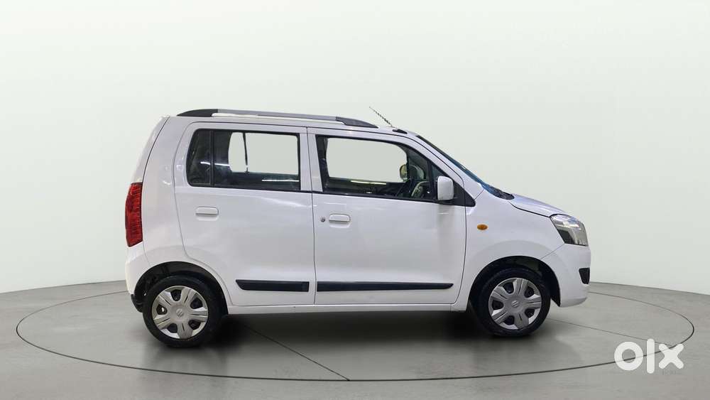 Maruti Suzuki Wagon R Vxi Mt 1.0l, 2018, Petrol