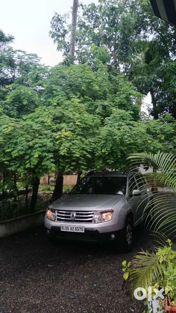 Less Used Renault Duster 2014 Diesel For Urgent Sale