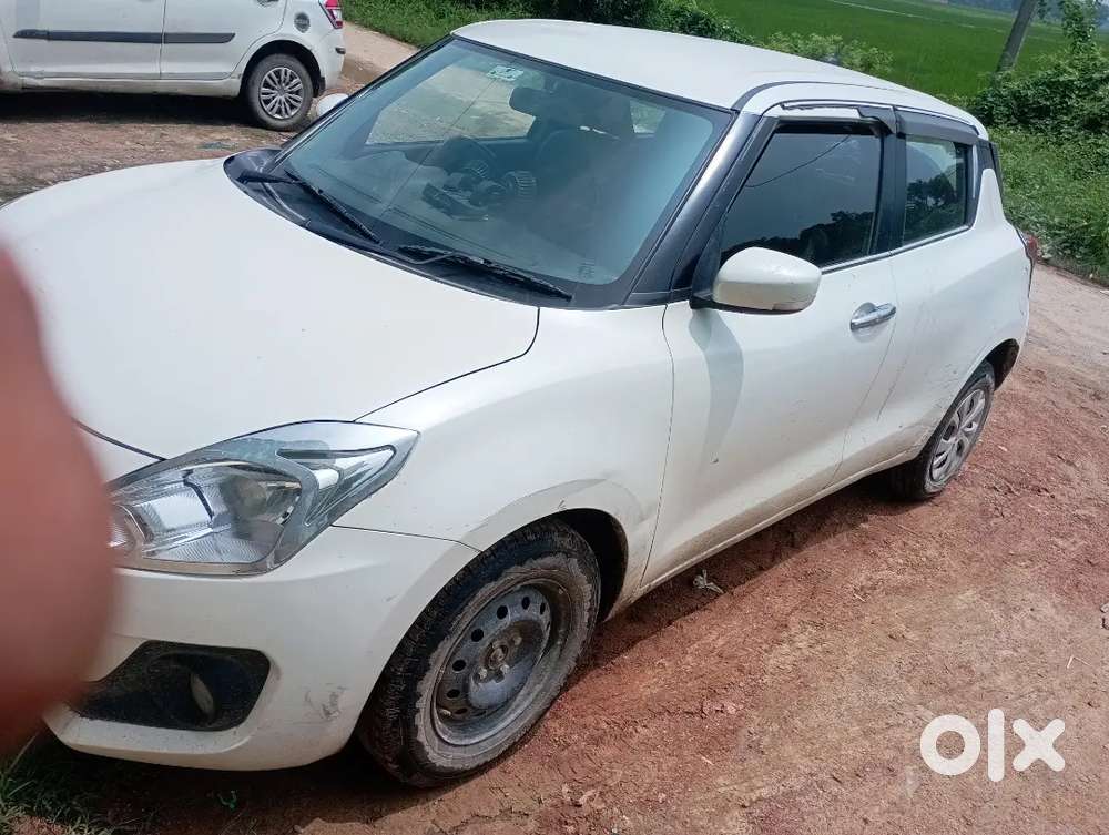 Maruti Suzuki Swift Vxi 2019